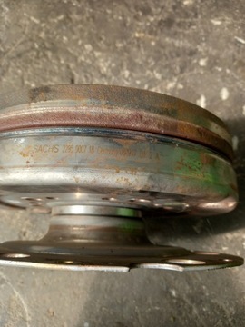 KOLO DVOUHMOTNÉ AUDI A4 B8 2,0TDI AUTOMAT 2295000718