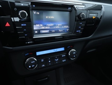 Toyota Corolla XI Sedan 1.6 Valvematic 132KM 2015 Toyota Corolla 1.6 Valvematic, Salon Polska, zdjęcie 12