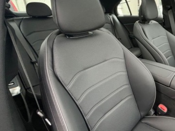 Mercedes Klasa E W214 Sedan 2.0 220d 197KM 2025 E Klasa 220 d 4-Matic AMG 2.0 197KM 2025, zdjęcie 5