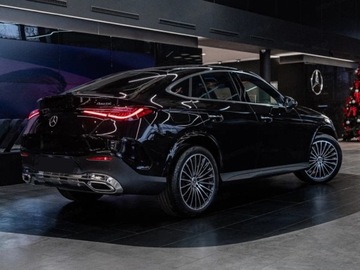 Mercedes GLC C254/X254 2025 GLC Coupe 300 e 4-Matic AMG Line 2.0 (360KM) 2025, zdjęcie 4