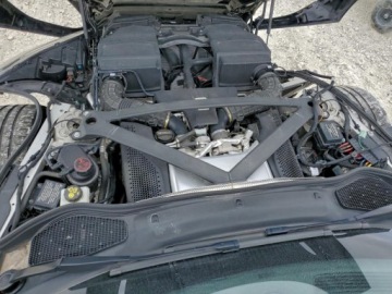 Aston Martin DB11 Coupe 4.0 V8 503KM 2019 Aston Martin DB11 2019 503HP 4.0 Benzyna 503KM, zdjęcie 6
