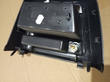 Консоль с отделением для хранения Volkswagen Golf VI Plus 5M1863476D