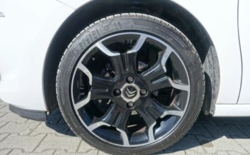 DS 3 Hatchback (Citroen) 1.6 e-HDi 114KM 2013 Citroen DS3 1.6e-HDI 114KM Klimatronik LEDY Serwisowany Oryginalne szyby, zdjęcie 8
