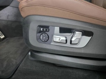 BMW X5 G05 SUV Facelifting 3.0 40d 352KM 2026 BMW X5 xDrive40d Sport Suv 3.0 (352KM) 2026, zdjęcie 6