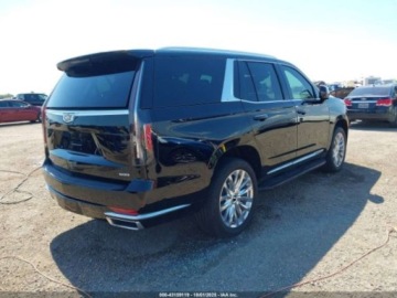 Cadillac Escalade III 2023 Cadillac Escalade Premium Luxury 2023 6.2l 6.2 Benzyna 420KM, zdjęcie 5