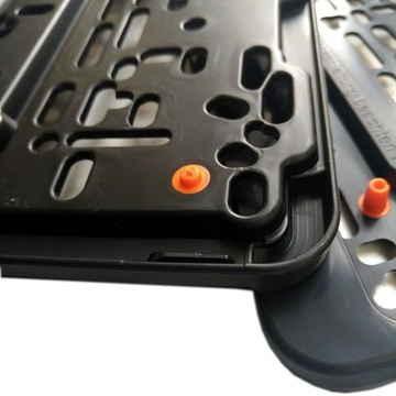 Рамка номерного знака - антивибрационная