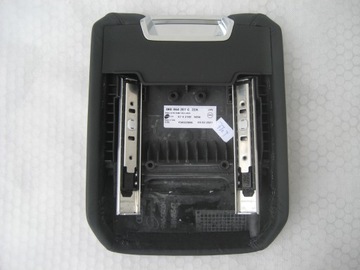 AUDI A6 A7 TUNEL LOKETNÍ OPĚRKA ČERNÁ KŮŽE 4K0864207C