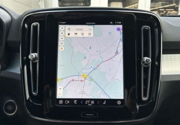 Volvo XC40 Crossover Facelifting 2.0 B4 197KM 2022 Volvo XC 40 B4 Core R-Design Pack, Tempomat, Kamera, HK, Podgrzewane fotel, zdjęcie 28