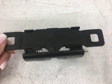 Audi A3 8L Замок задней двери 8L0827085A