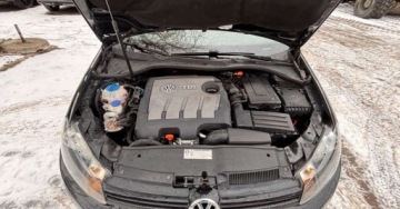 Volkswagen Golf VI Variant 1.6 TDI-CR DPF BlueMotion 105KM 2012 Volkswagen Golf Volkswagen Golf 1.6 TDI DPF BlueMotion Technology DSG Comf, zdjęcie 23