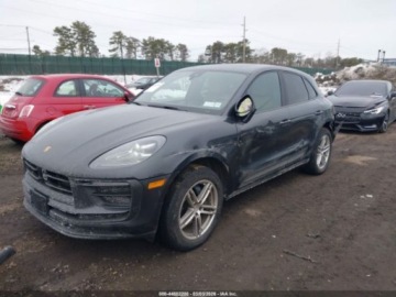 Porsche Macan 2023 Porsche Macan T 2023 2.0 Benzyna 261KM, zdjęcie 1