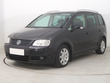 Volkswagen Touran I 1.9 TDI 105KM 2004 VW Touran 1.9 TDI, DSG, Klima, Klimatronic,ALU, zdjęcie 1