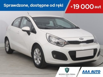 Kia Rio III Hatchback 5d Facelifting 1.2 DOHC CVVT 84KM 2015