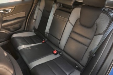Volvo V60 II  2021 __R-DESIGN__ MEGA KOLOR, zdjęcie 34