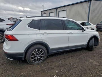 Volkswagen Tiguan II 2021 Volkswagen Tiguan 2021 VOLKSWAGEN TIGUAN SE 2.0 Benzyna 184KM, zdjęcie 2