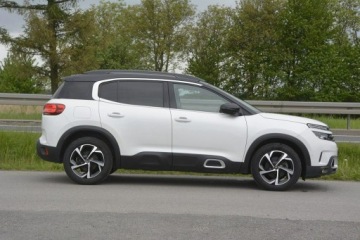 Citroen C5 Aircross I SUV 1.2 PureTech 130KM 2021 Citroen C5 Aircross 1.2Turbo automat radar Android, zdjęcie 7