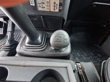 Land Rover Defender III 90 Station Wagon 2.2 TD4 122KM 2014 Land Rover Defender 90 4x4, zdjęcie 16