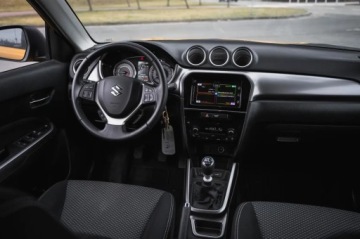 Suzuki Vitara III 2022 Suzuki Vitara 1.4 BoosterJet, Salon Polska, zdjęcie 2