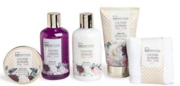 ПОДАРОЧНЫЙ НАБОР КОСМЕТИКИ ДЛЯ УХОДА ЗА ТЕЛОМ И ВАННЫ