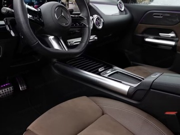 Mercedes GLA II Off-roader Facelifting 2.0 220 190KM 2025 MERCEDES-BENZ GLA 220 4-Matic AMG Line 2.0 (190KM) 2025, zdjęcie 4