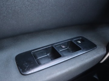 Nissan Qashqai I Crossover 2.0 dCi 150KM 2010 Nissan Qashqai 2.0 dCi, Navi, Klima, Klimatronic, zdjęcie 16