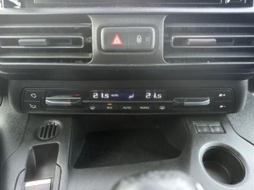 Toyota 2020 Toyota Proace City Verso Toyota Proace City Verso 1.5 D-4D Family FV23 G, zdjęcie 16