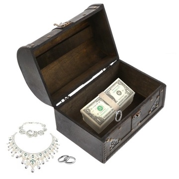 ДЕРЕВЯННЫЙ СУНДУК В ВИНТАЖНОМ ДЕКОРЕ. ЯЩИК ДЛЯ ХРАНЕНИЯ