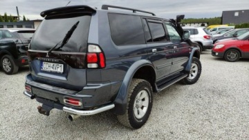 Mitsubishi Pajero III 2.5 TD 115KM 2005 Mitsubishi Pajero 2.5 D 116kM 4x4 Klimatronik Tempomat Czujniki Park. Hak, zdjęcie 2