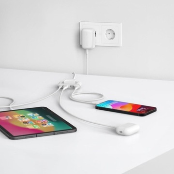 Belkin - Угловое настенное зарядное устройство, USB-C PD 3.1 PPS 3A 30 Вт / USB-A 12 Вт