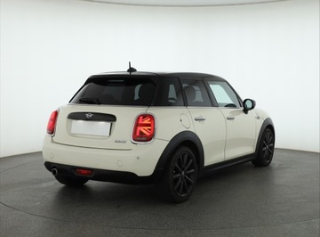 Mini Mini F56 Hatchback 3d Facelifting Cooper 1.5 136KM 2019 MINI 5-door Cooper, Salon Polska, Serwis ASO, zdjęcie 4