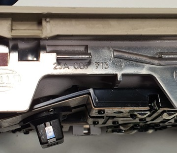 LAMPA OSVĚTLENÍ INTERIÉR RANGE ROVER III L322