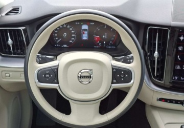 Volvo XC60 II 2021 Volvo XC 60 Kupiony w Polsce - pierwszy wlasciciel - serwisowany - Momentu, zdjęcie 28
