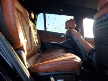 BMW X7 2021 BMW X7 xDrive40i 2021 3.0 Benzyna 335KM, zdjęcie 11