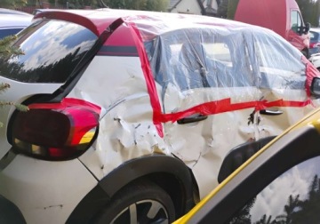 Citroen C3 II Hatchback facelifting 1.2 PureTech 110KM 2016 Citroen C3 112016r SALON POLSKA.1.2 Benzyna. Uszkodzony. Poobijany. Jezdzi, zdjęcie 2