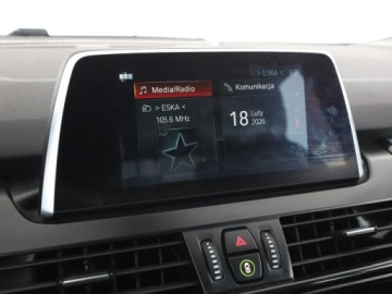 BMW Seria 2 F22-F23-F45-F46 Gran Tourer 218d 150KM 2017 BMW 218 2.0d Automat Gran Tourer Advantage, zdjęcie 22