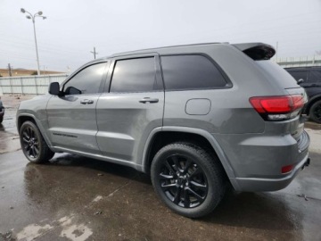 Jeep Cherokee V 2019 Jeep Cherokee 2019 JEEP GRAND CHEROKEE LAREDO 3.6 Benzyna 295KM, zdjęcie 1