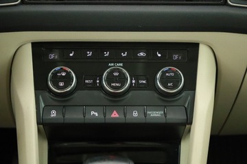 Skoda Kodiaq I SUV 2.0 TDI 190KM 2017 Skoda Kodiaq 2.0 TDI, Salon Polska, Serwis ASO, zdjęcie 11