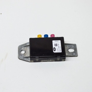 JAGUAR F-PACE 2016 ZESILOVAČ ANTÉNY