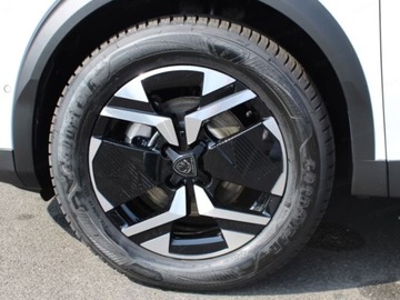 Peugeot 2008 II 2025 Od ręki - Allure 1.2 mHEV 145KM / Pakiet Vision &amp; Drive Assist Plus, zdjęcie 11