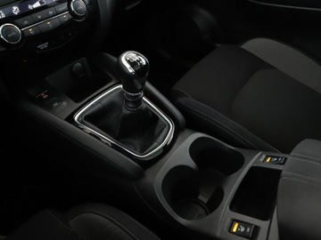 Nissan Qashqai II Crossover 1.2 DIG-T 115KM 2017 Nissan Qashqai GRATIS! Pakiet Serwisowy o, zdjęcie 27