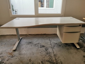 BIURKO MIEMIECKIE SOLIDNE DUŻE DO BIURA SZER. 180 CM l-116