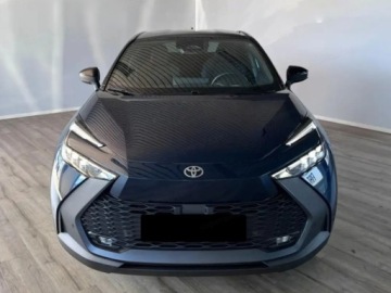 Toyota C-HR II SUV Plug-In 2.0 Hybrid Dynamic Force Plug-in  223KM 2025 Od ręki - Style 2.0 Hybrid Dynamic Force Plug-in 223KM | Podgrzewane fotele, zdjęcie 1