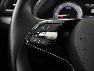 Skoda Superb III Kombi Facelifting 2.0 TDI SCR 150KM 2020 Škoda Superb Skoda Superb GRATIS! Pakiet, zdjęcie 31