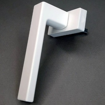 KLAMKA Okienna Balkonowa Aluminiowa BIAŁA Kwadratowa PCV do OKNA