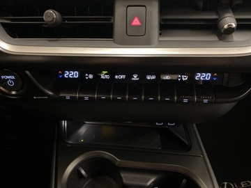 Lexus UX Crossover Facelifting 2.0 300h 199KM 2024 Lexus UX 300h F Sport Design Lexus UX 300h F Sport, zdjęcie 16