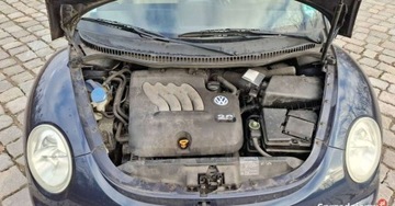 Volkswagen New Beetle Hatchback 2.0 115KM 2000 Volkswagen New Beetle VW New Beetle 2.0 115KM ,klima 2.0 Benzyna 115KM, zdjęcie 7