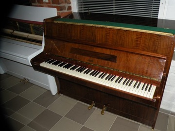 Pianino marki ROSLER- PETROF idealne