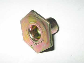 Nakrętka mocowania wydechu MERCEDES W126 W124