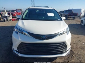 Toyota Sienna III 2021 Toyota Sienna XLE, 2021r. 2.5 Benzyna 189KM, zdjęcie 6