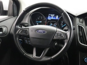 Ford Focus III Kombi Facelifting 1.5 TDCi 95KM 2017 Ford Focus 1.5 TDCi, Salon Polska, Serwis ASO, zdjęcie 18